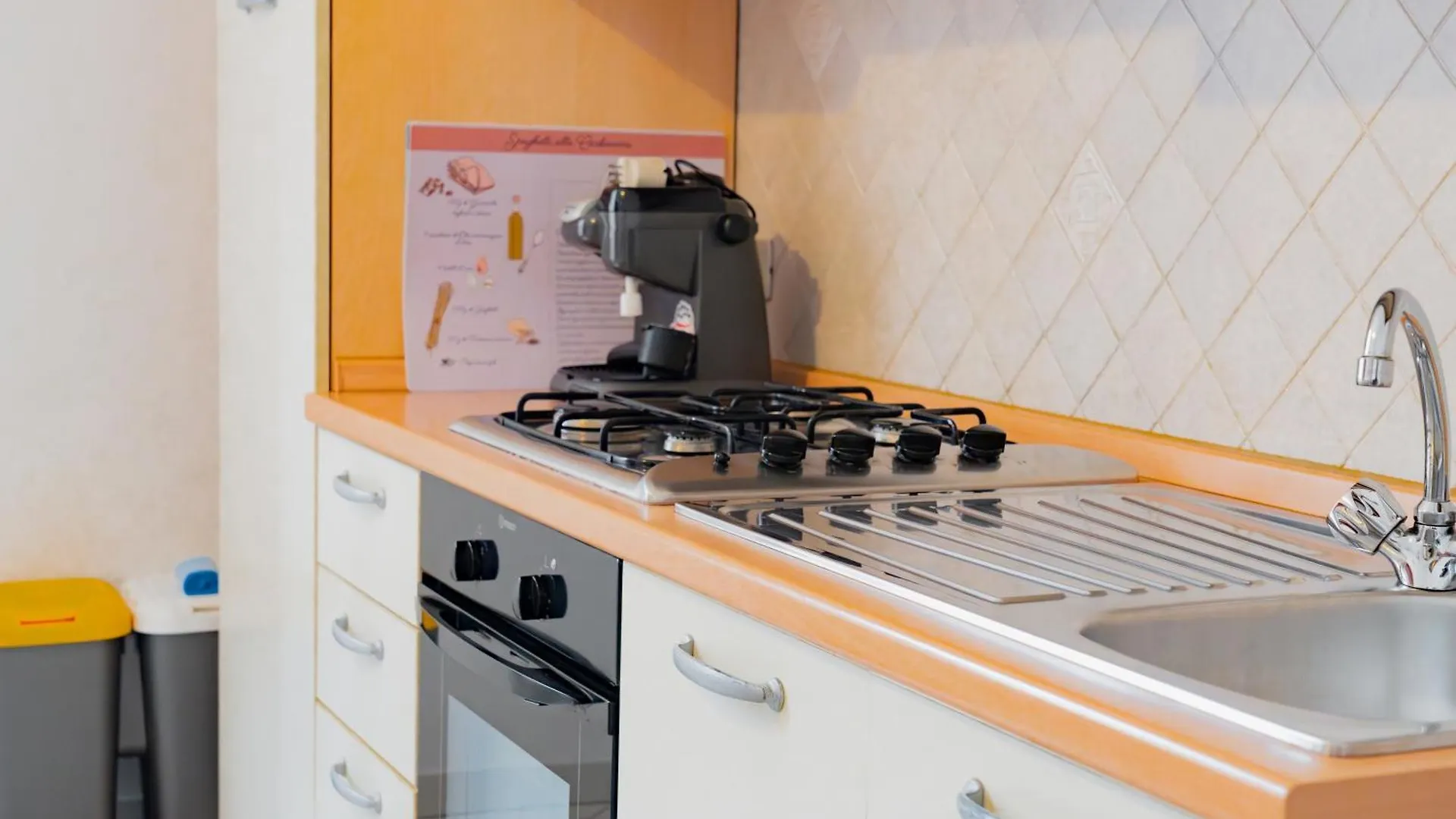 Casa Vacanze Floria Marina Di Carrara 0*,